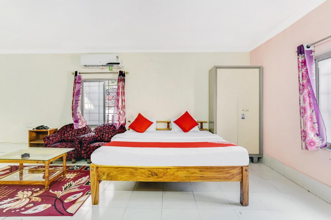 Oyo Flagship 9009 Tc Guest House Bhubaneswar Bagian luar foto