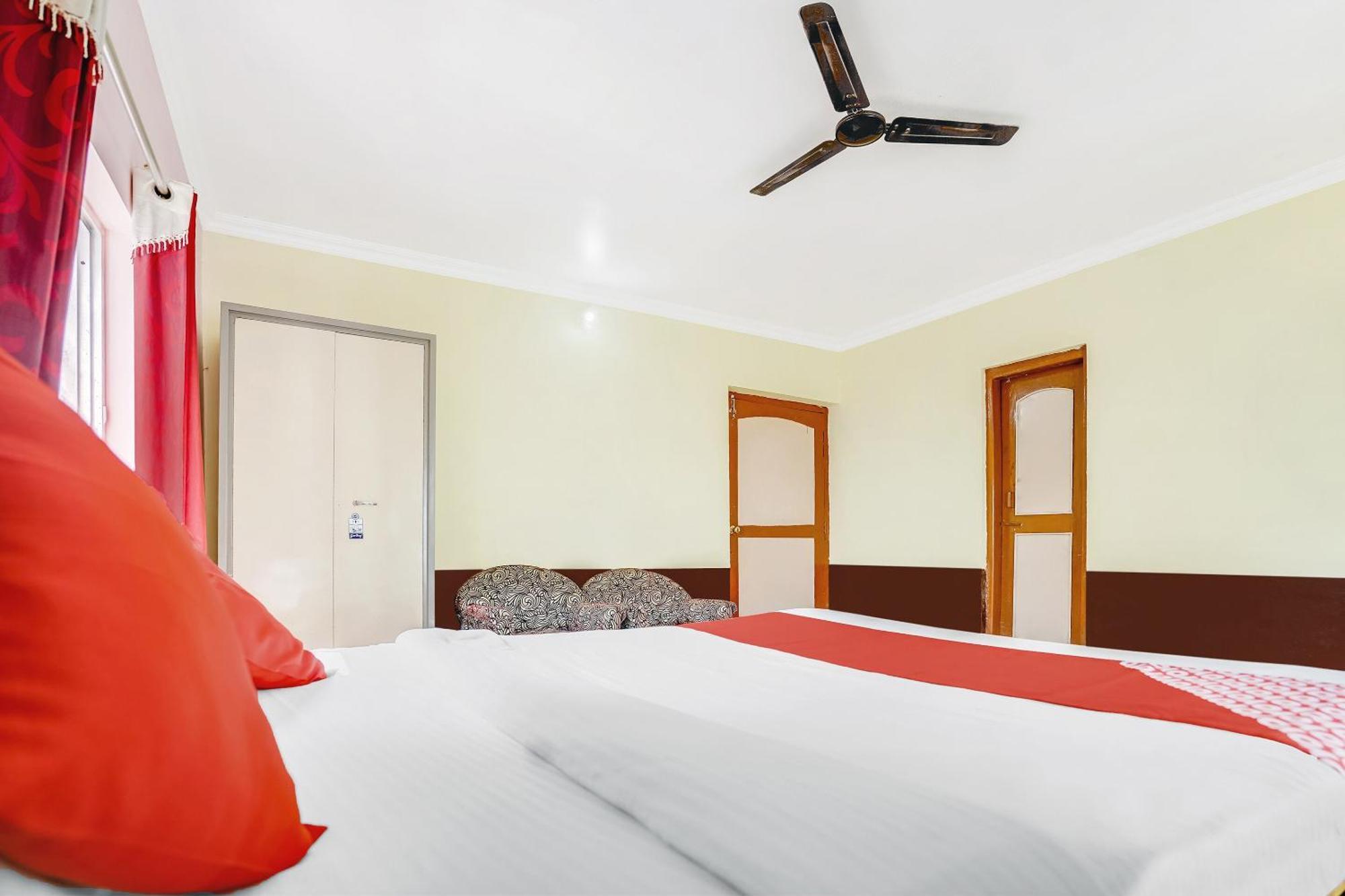 Oyo Flagship 9009 Tc Guest House Bhubaneswar Bagian luar foto