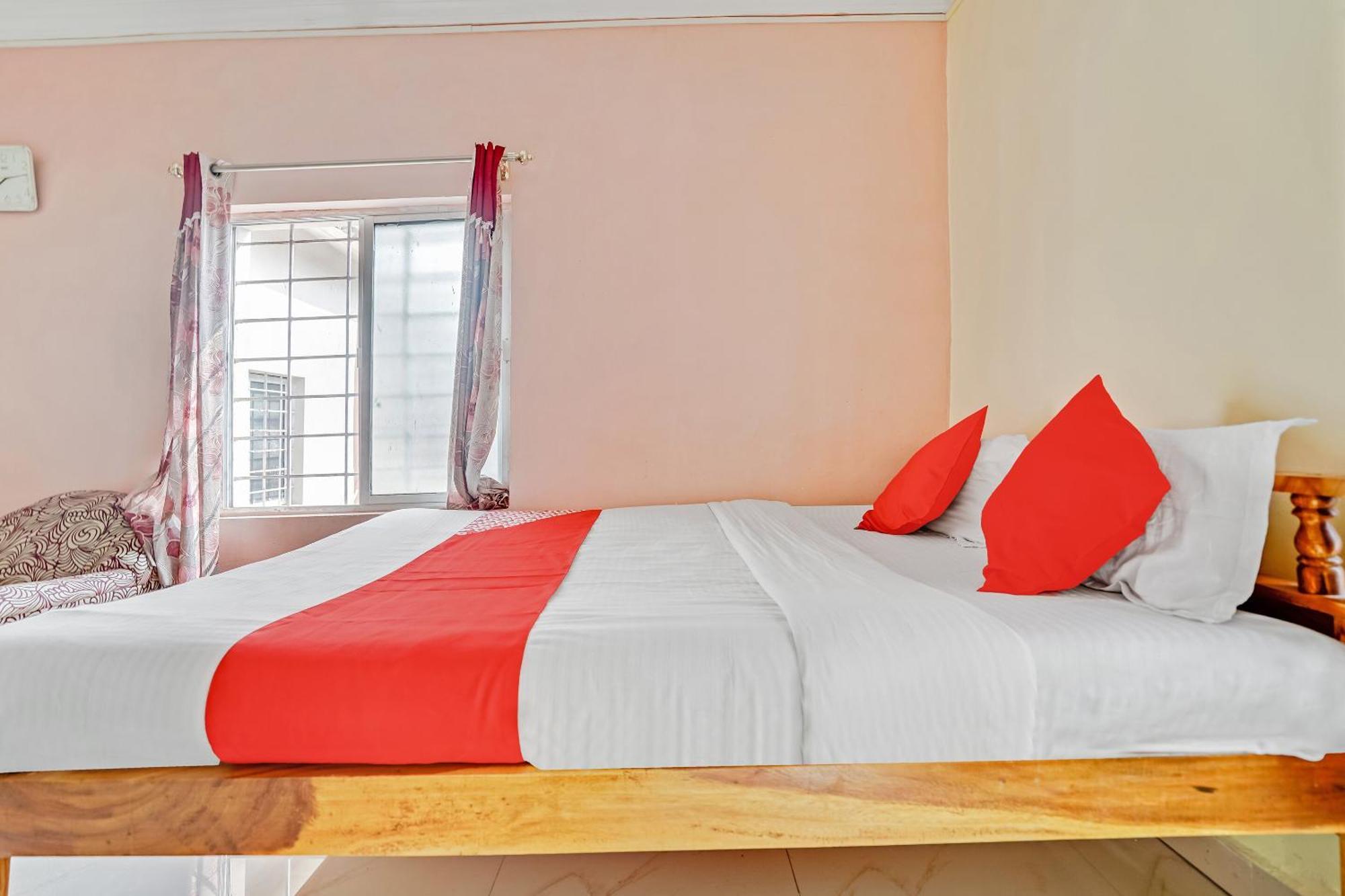 Oyo Flagship 9009 Tc Guest House Bhubaneswar Bagian luar foto
