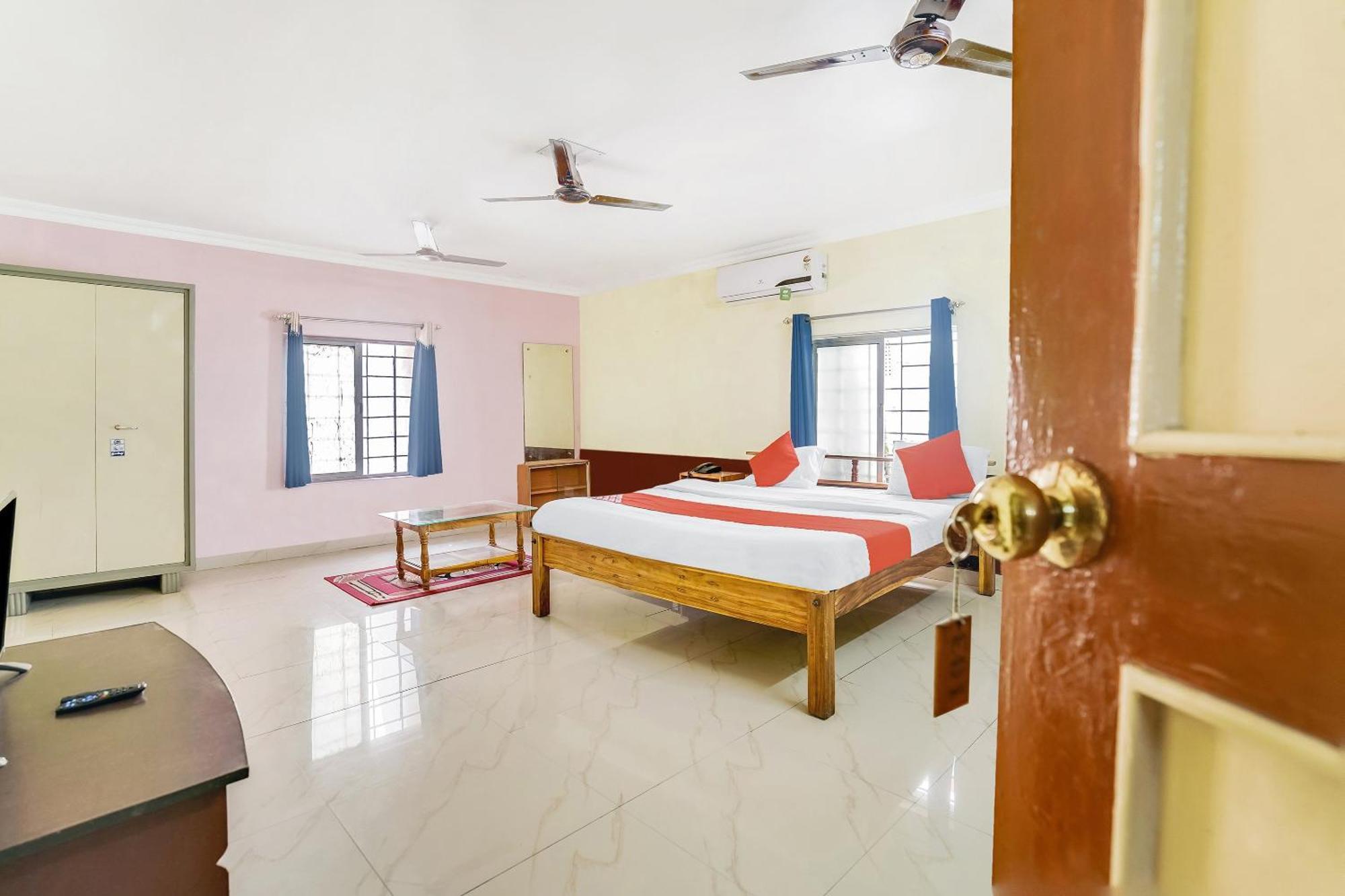 Oyo Flagship 9009 Tc Guest House Bhubaneswar Bagian luar foto