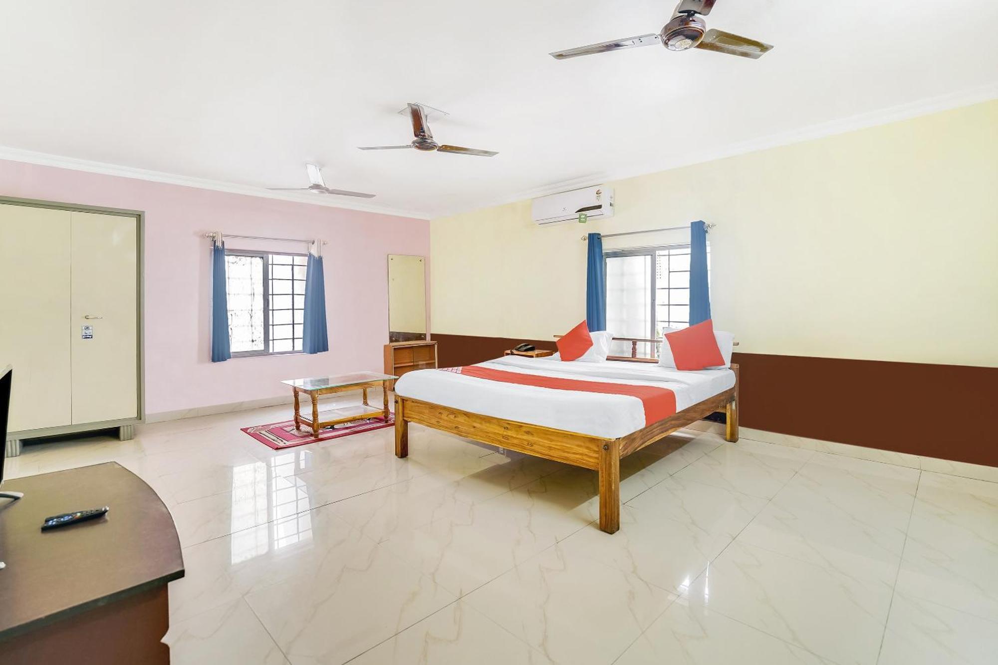 Oyo Flagship 9009 Tc Guest House Bhubaneswar Bagian luar foto