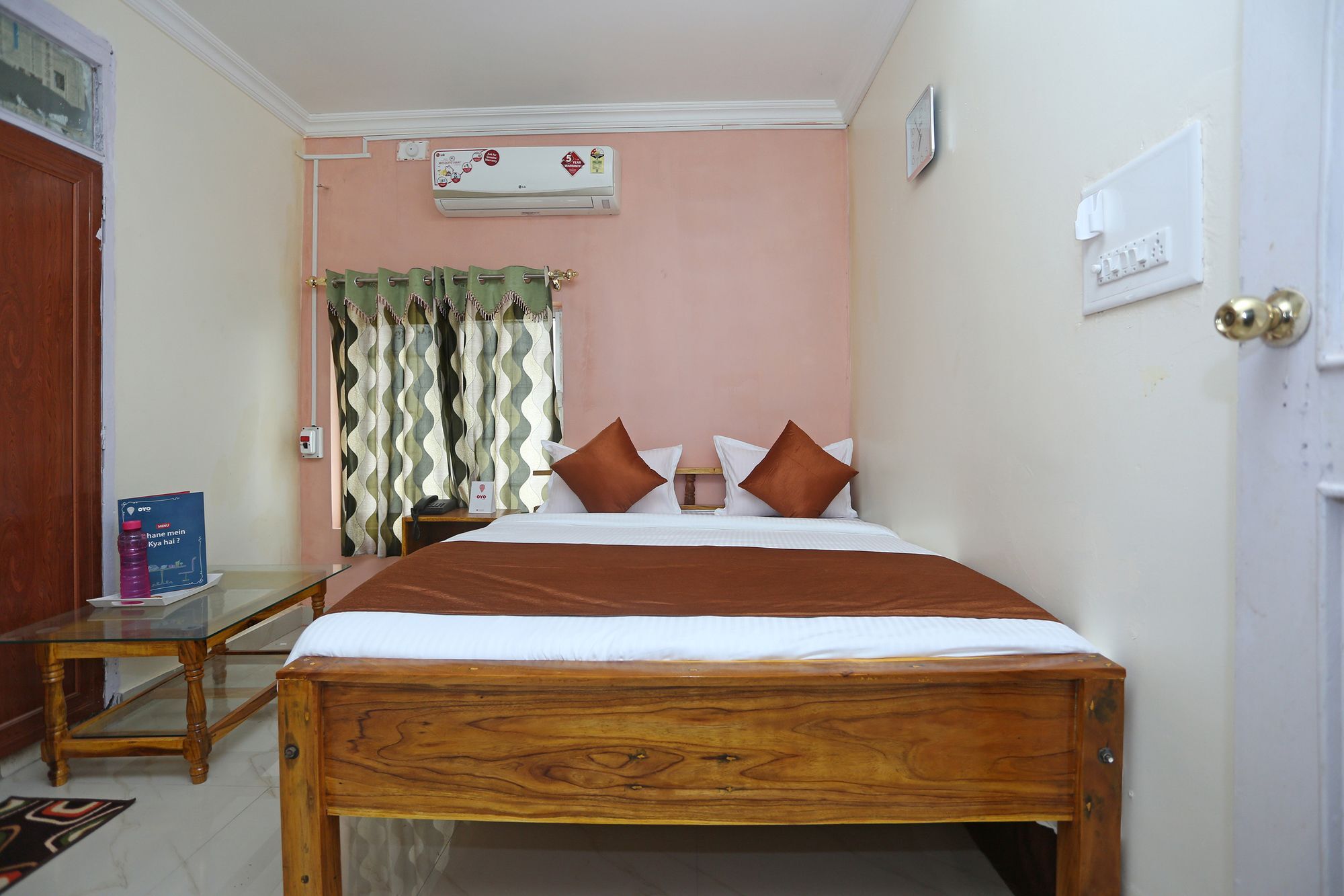 Oyo Flagship 9009 Tc Guest House Bhubaneswar Bagian luar foto